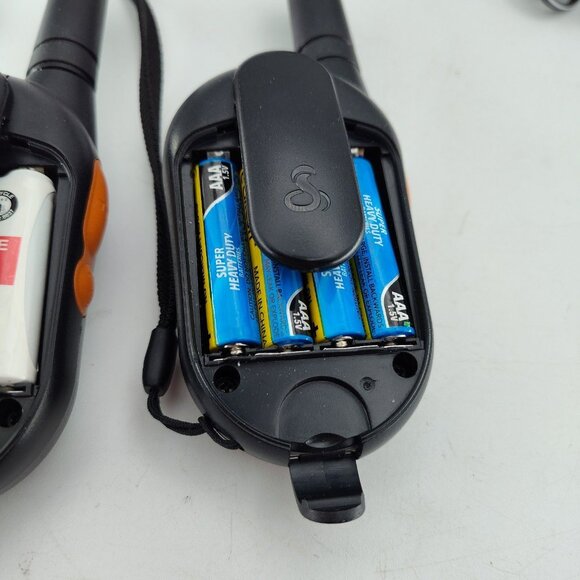 set of Cobra MicroTalk FRS105 2-Way Radios w/ FA-CG Desktop Charger WORKS - READ - Picture 7 of 10